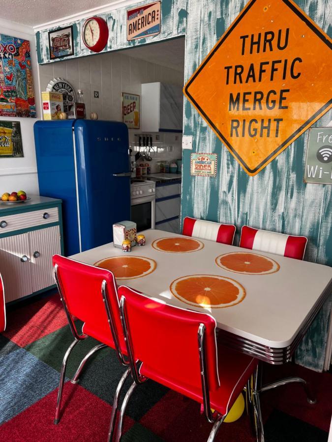 המסבי American Retro Chalet מראה חיצוני תמונה